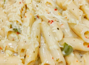 A picture of White Sauce Pasta.