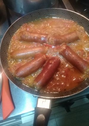 Una foto de Chorizo campesino en salsa de vegetales
