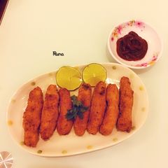 A picture of Crispy Potato Fingers.
