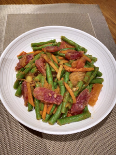 A picture of String Beans with Chinese Sausage.