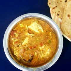 A picture of Egg Drop Curry Udaitha Mutta Curry.