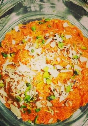 A picture of Carrot halua at microwave.