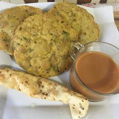 A picture of Namkeen Puri.