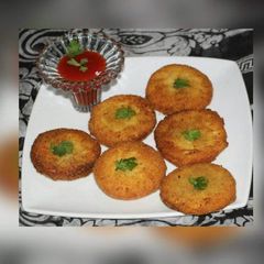 A picture of Bread puffs.