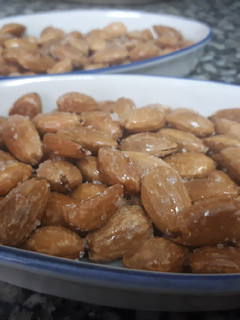 Una foto de Almendras fritas