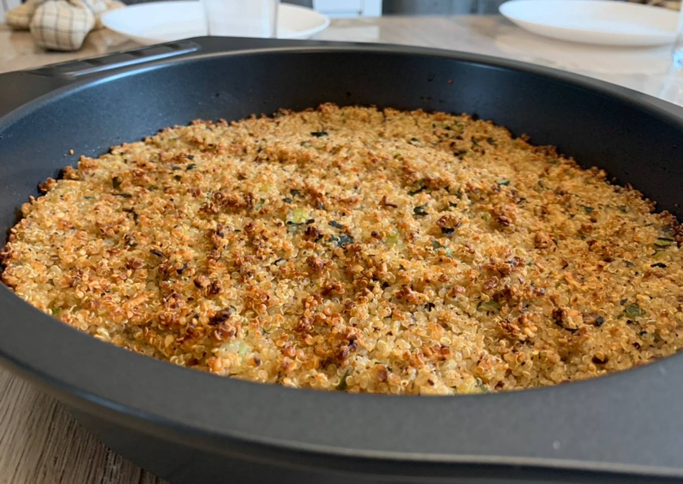 Quinoa croustillant aux courgettes et noisettes