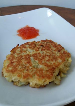 Foto resep Cheesy Cauliflower Patties (Dadar Kembang kol)