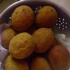 A picture of Scotch eggs.