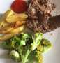 Cara Gampang Membikin Resep Steak beef homemade yang Uenak Anti Ribet, Sempurna