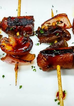 A picture of Party sausage and Jalapeno skewers.
