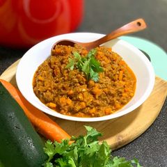 A picture of Roasted Tomatoes Bolognese Sauce.