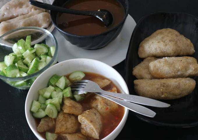 Wajib coba! Bagaimana cara memasak Resep Pempek Ikan Tenggiri - Gurih Gurih Nyoy dijamin spesial