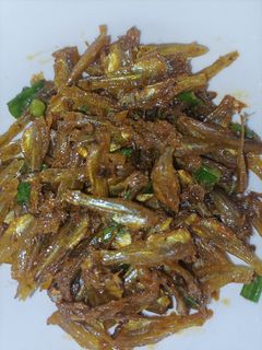 Hình của món Khô cá cơm rim mặn ngọt siêu bắt cơm 😊.