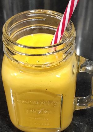 A picture of Mango Shake (Mango Milkshake).