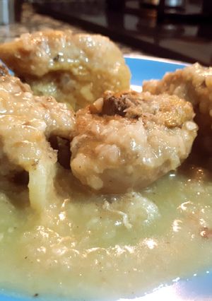 Una foto de Pollo en salsa