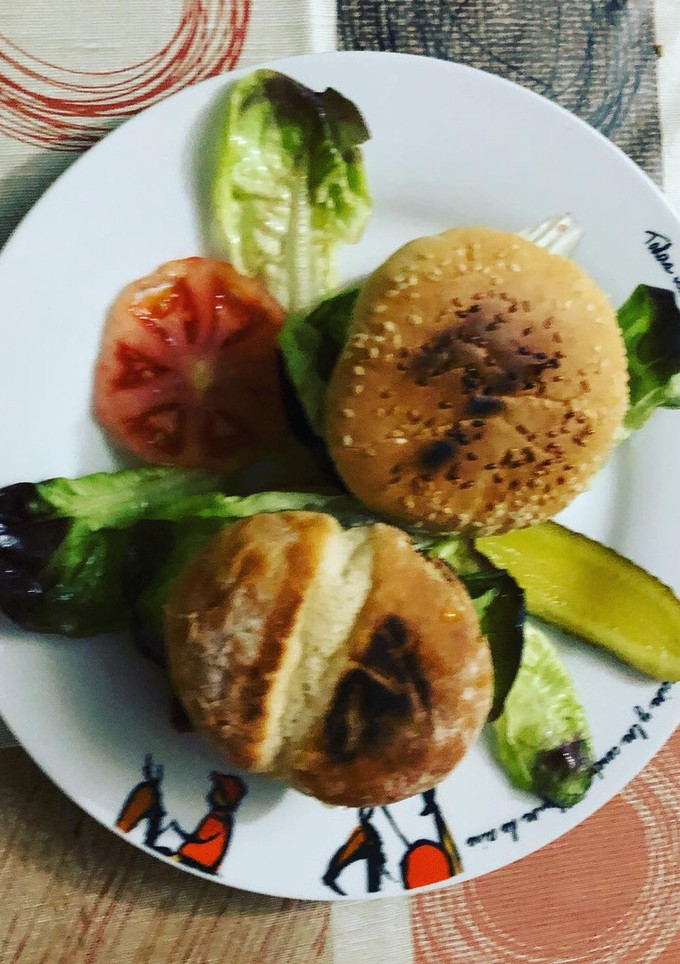 Una foto de Hamburguesa a mi manera
