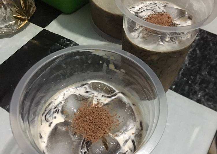 Resep: saat makan malamEs Cappuccino Cincau