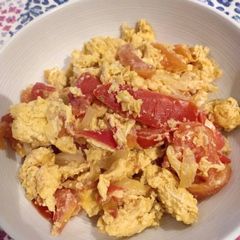 A picture of Tomatoes Scrambled with Egg.
