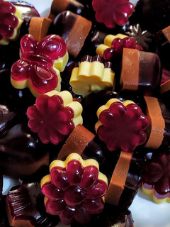 Una foto de CHOCOGELATINAS🍓Con Mantequilla🥜 de Maní...!
