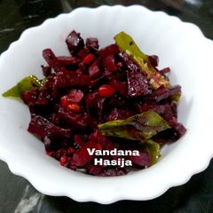 A picture of Beetroot Poriyal.