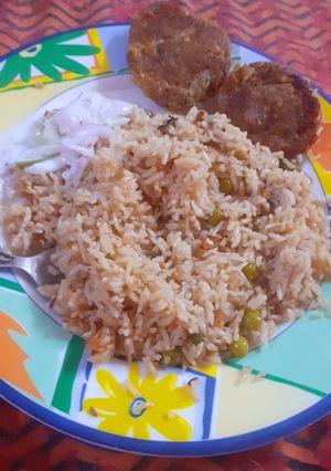 A picture of Matar pulao.