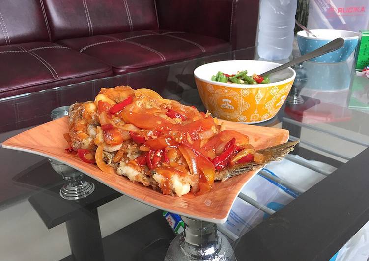 Ikan gurame asam manis