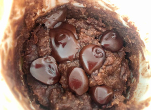 Una foto de Brownie saludable y rápido en taza