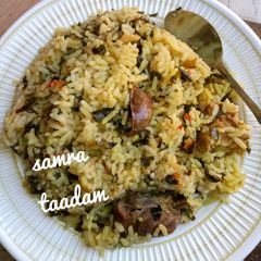 A picture of Jollof rice with moringa.