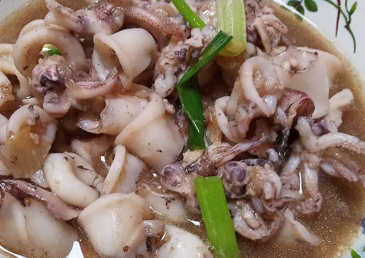 urutan Menyiapkan Cumi saus tiram Jadi, Enak Banget