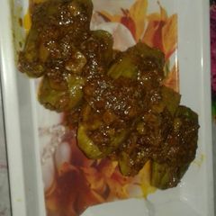 A picture of Parwal dolma.