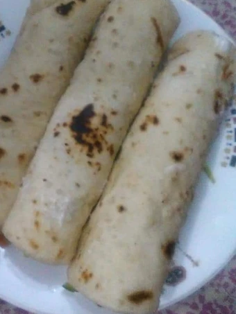 Easy Ways Prepare Recipes Chicken pita roll the Can Spoil the Tongue Tasty.