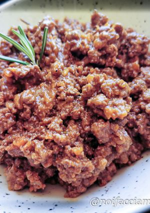 Foto di Ragù di Cinghiale a Lunga Cottura