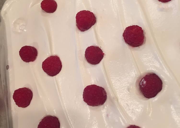 Step-by-Step Guide to Prepare Homemade Raspberry Cream Cheese Dessert