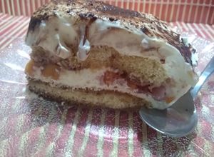 Una foto de Tiramisú frutado