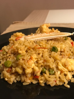 Una foto de Paella con arroz integral