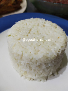 Foto resep 188. Nasi Gurih Daun Jeruk