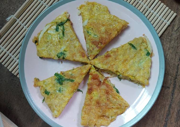 Resep Omelete Mie + Sayuran, Bisa Manjain Lidah