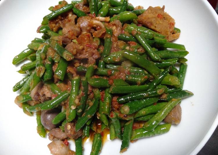Proses Membuat Tumis kacang panjang yang nikmat