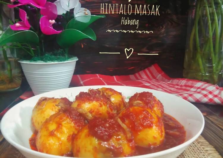 Hintalo Masak Habang (Telur masak merah)