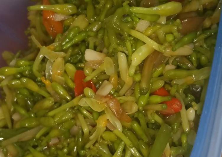 Tumis Bunga Pepaya Ebi 🦐