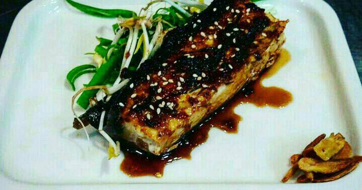 Grill fish (yellow tail) Recipe by Kenji Hmar'z Cookpad