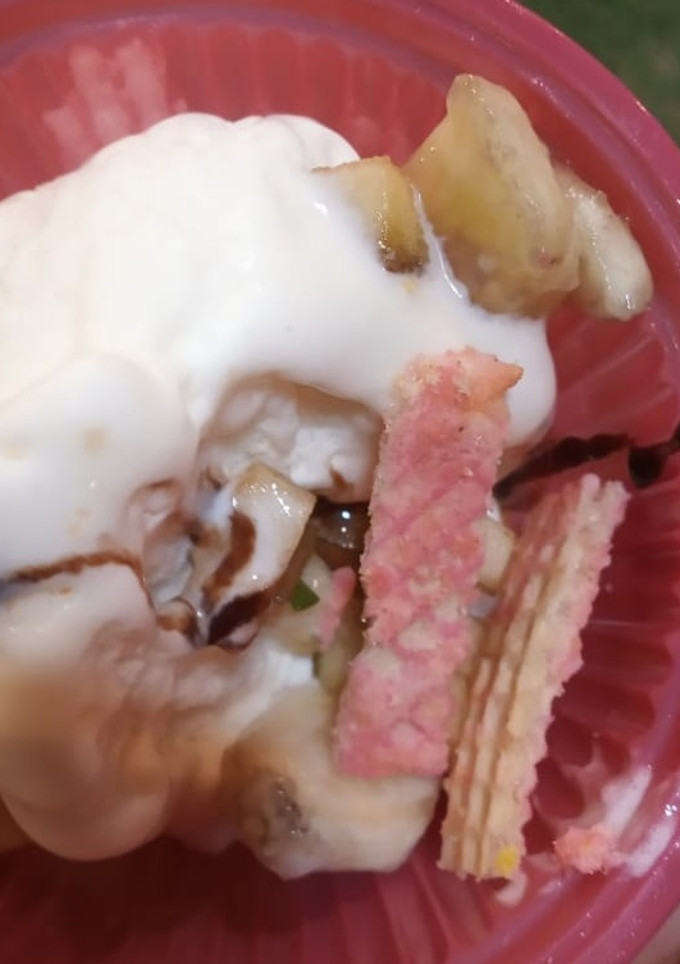फ्रेश फल आइसक्रीम (Fresh Phal ice cream recipe in Hindi) रेसिपी मुख्य फोटो