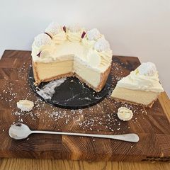 A picture of Coconut Cheesecake with Mascarpone and White Chocolate.