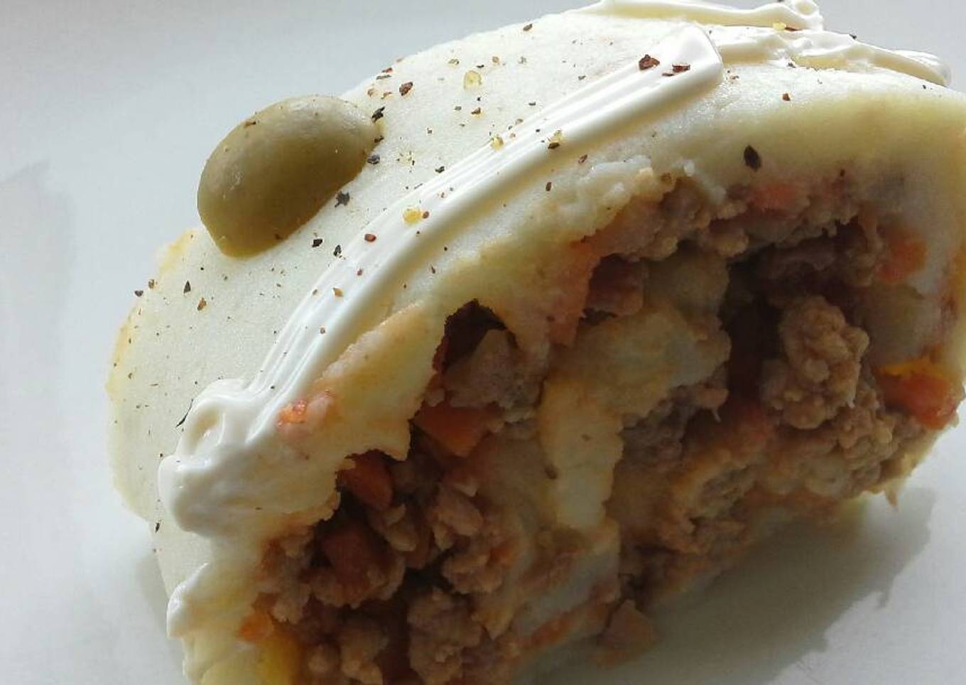 Brazo de patata y carne picada