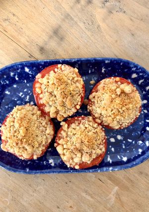 Une photo de Tomates en crumble de parmesan
