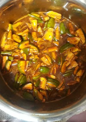 A picture of Aam ka achar.