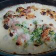 Brócoli con bechamel gratinado