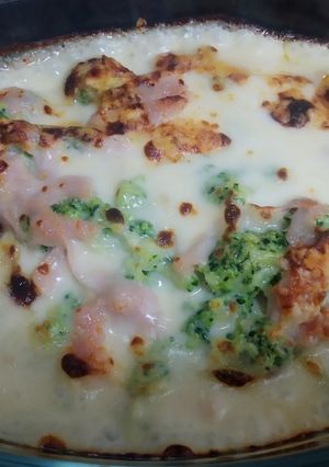Una foto de Brócoli con bechamel gratinado