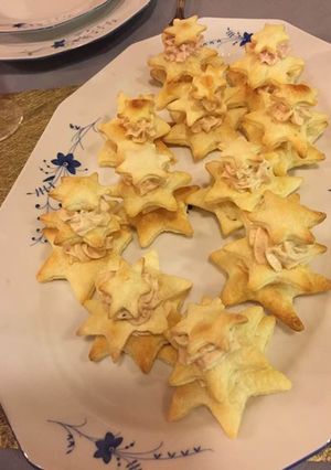 Foto di Alberelli di pasta sfoglia al salmone