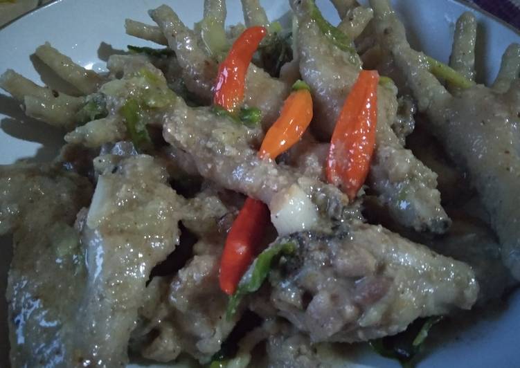 Ceker sayap bumbu putih